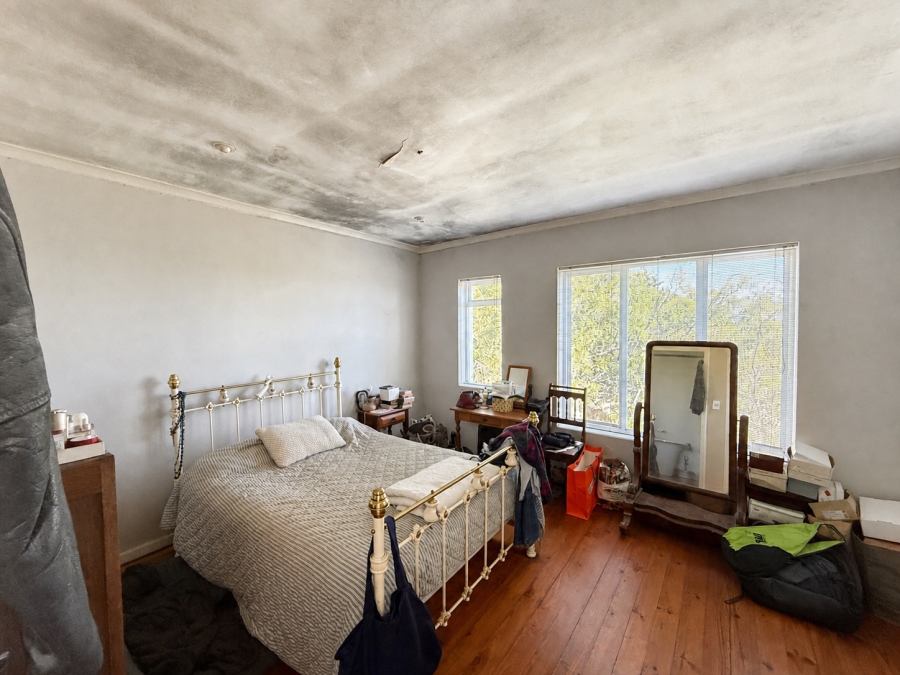 2 Bedroom Property for Sale in Camps Bay Western Cape